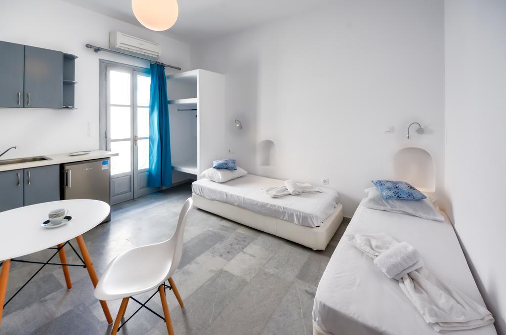 Depis Suites Naxos City Exterior foto